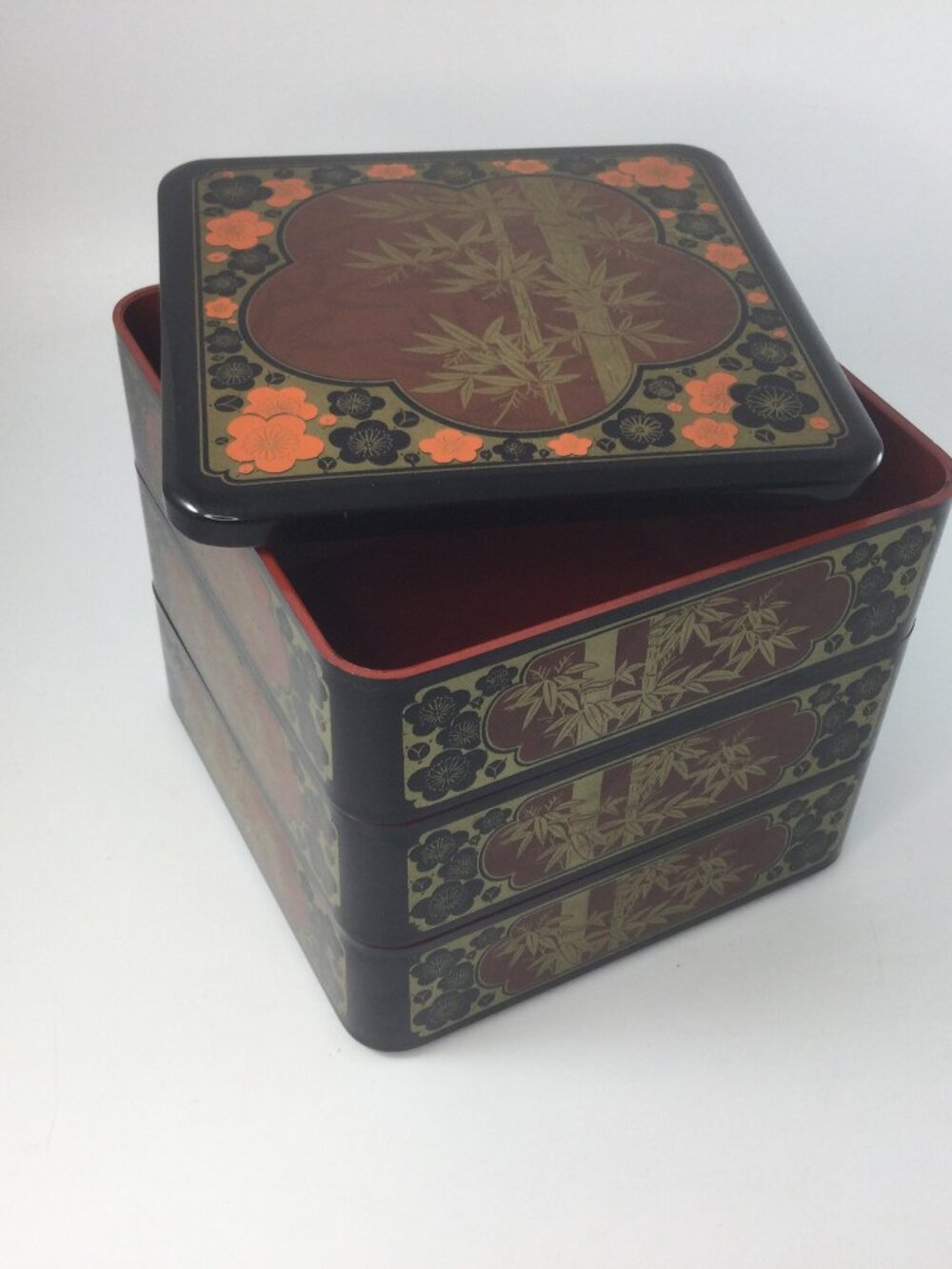 Vintage Japanese 3 Tier lacquered Stacking Box Lid Jubako Bento Black Floral 6"H